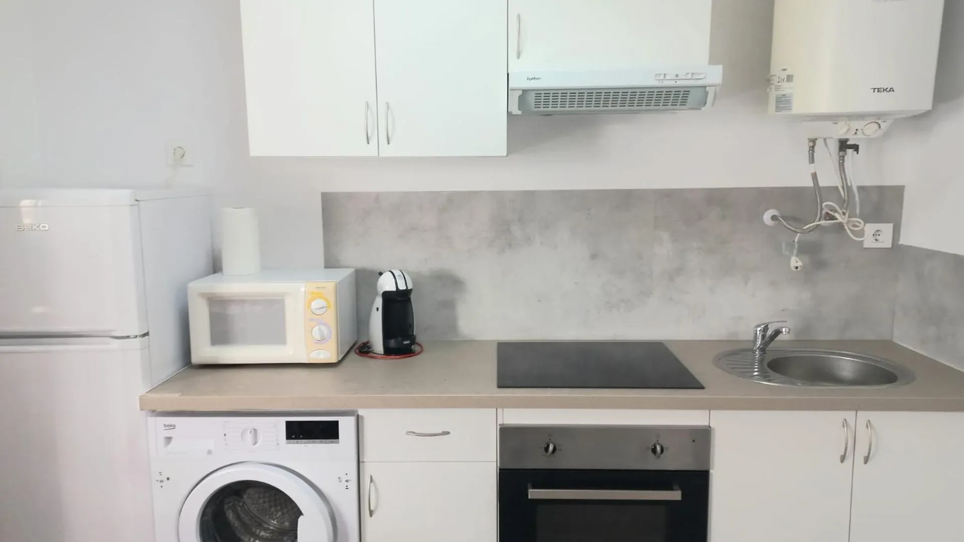 Apartamentos Centricos A 10 Min De La Playa Almeria 0*,  Spain